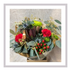 The Natural Christmas Bouquet