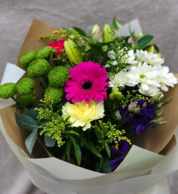 Mother’s Day Bright Gift Box